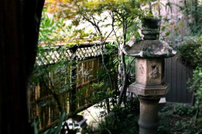 一棟貸 大西 - 80 year old private house with kitchen.